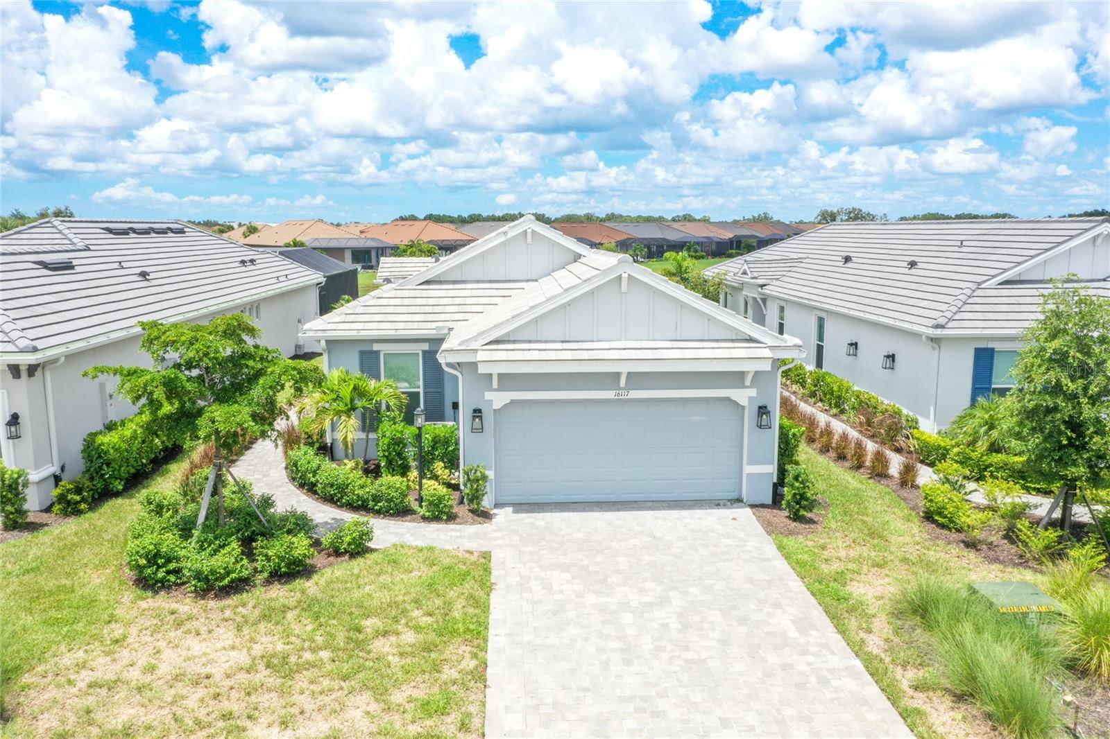 16117 Isola Pl Property Photo 1