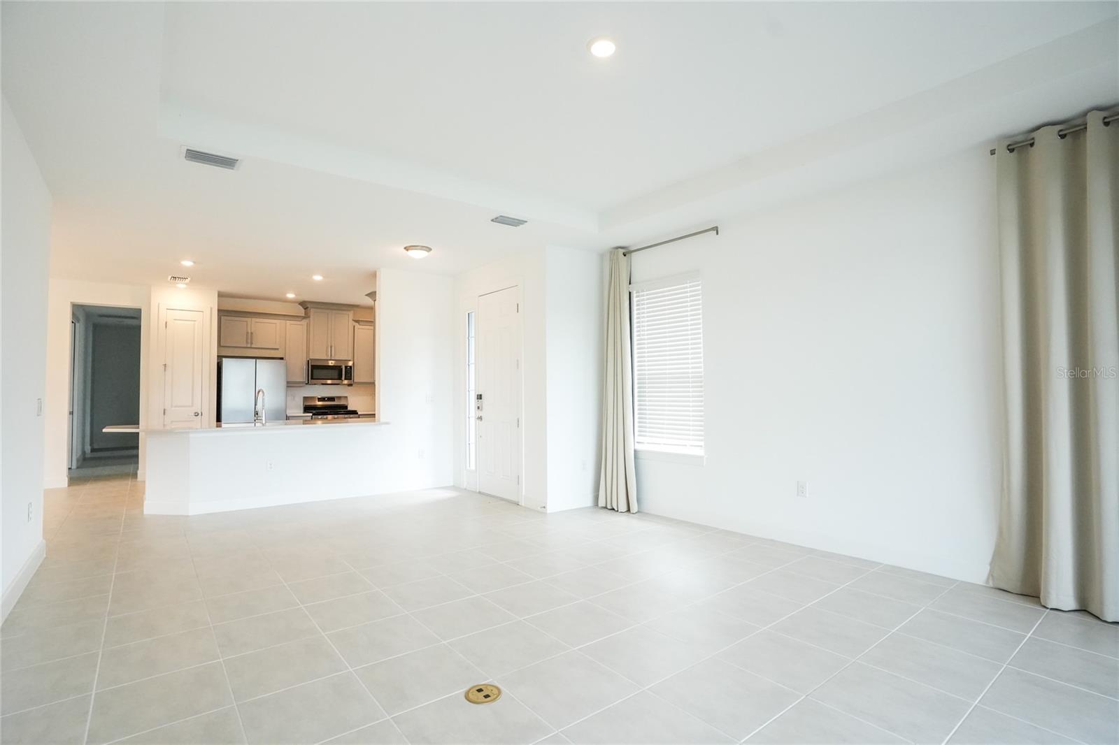 16117 Isola Pl Property Photo 10