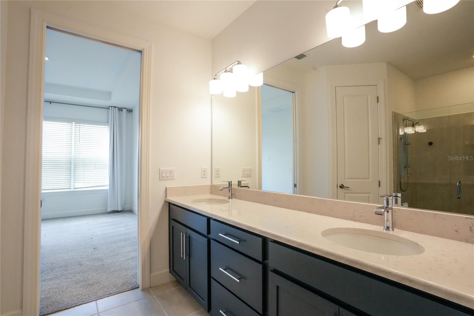 16117 Isola Pl Property Photo 19