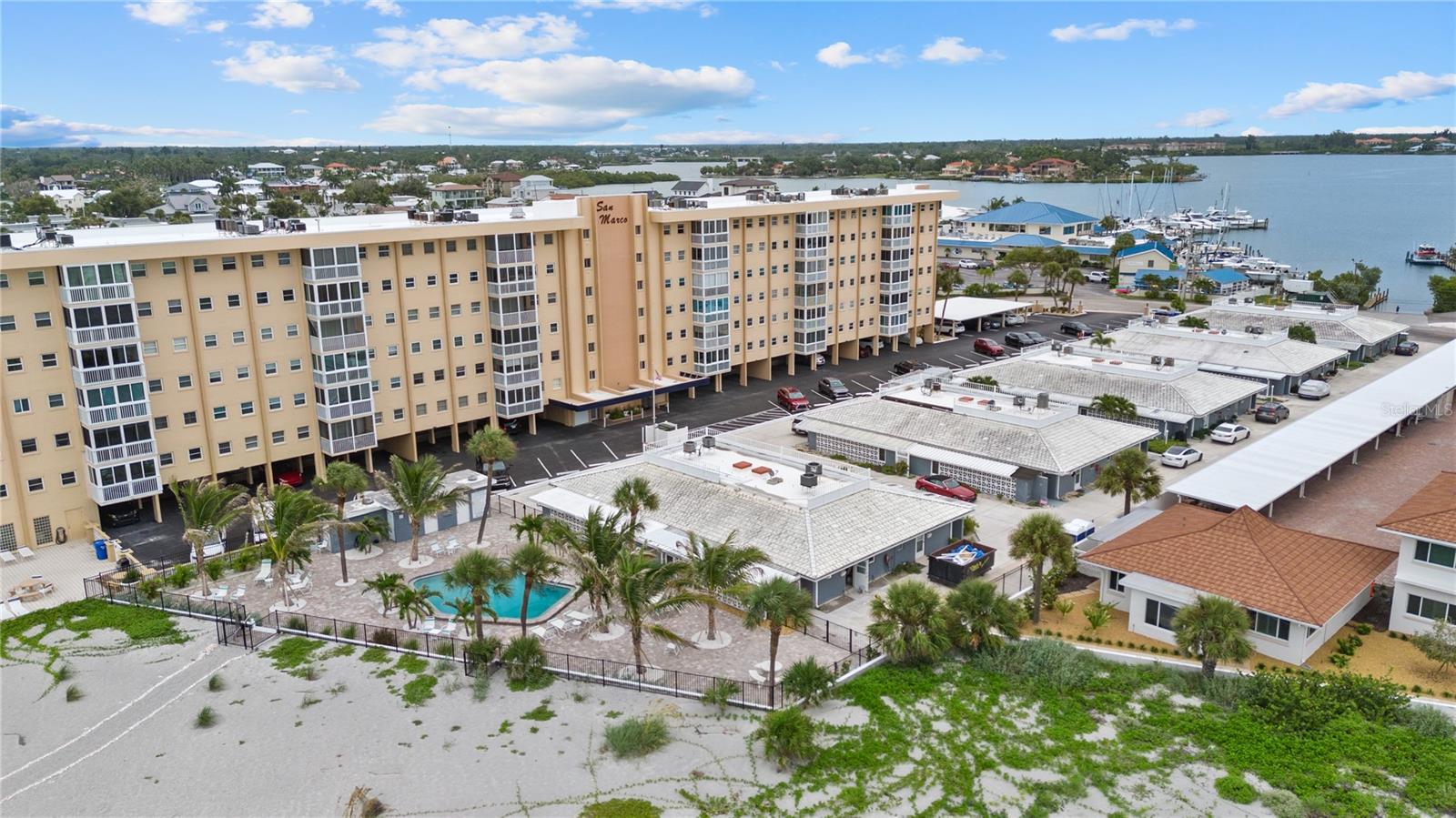 1205 TARPON CENTER DR #E2 Property Photo 1
