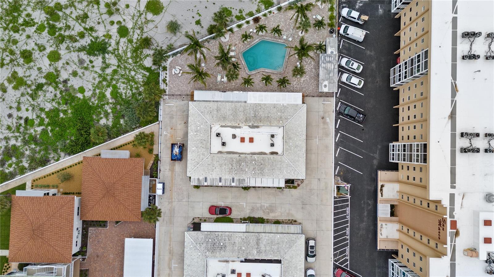 1205 Tarpon Center Dr #e2 Property Photo 3