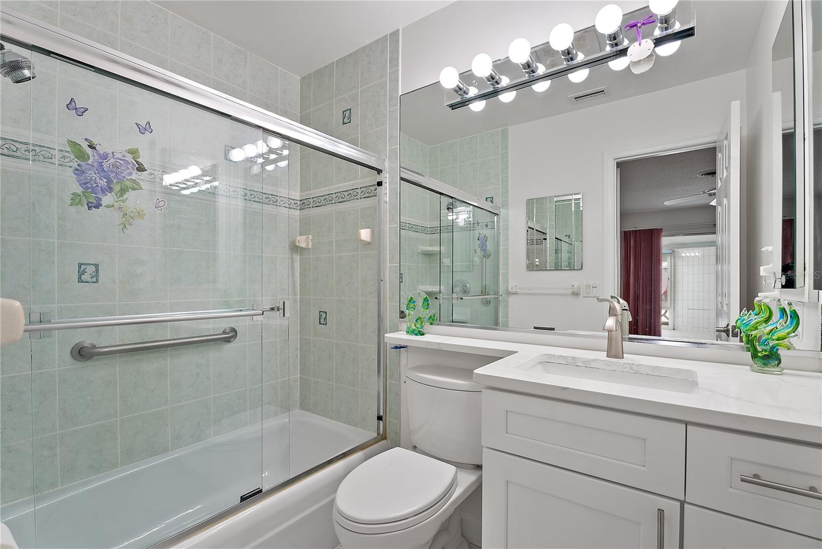 1205 Tarpon Center Dr #e2 Property Photo 13