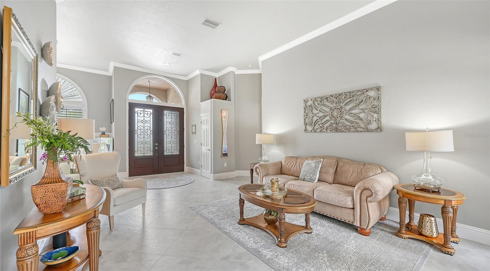 6682 Saint James Xing Property Photo 3
