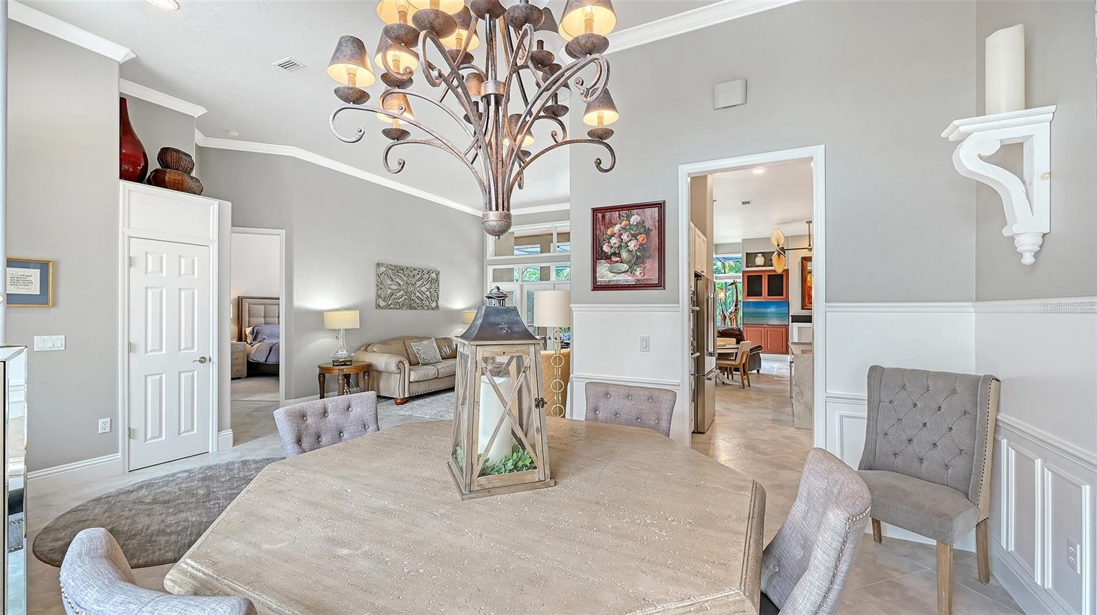 6682 Saint James Xing Property Photo 7