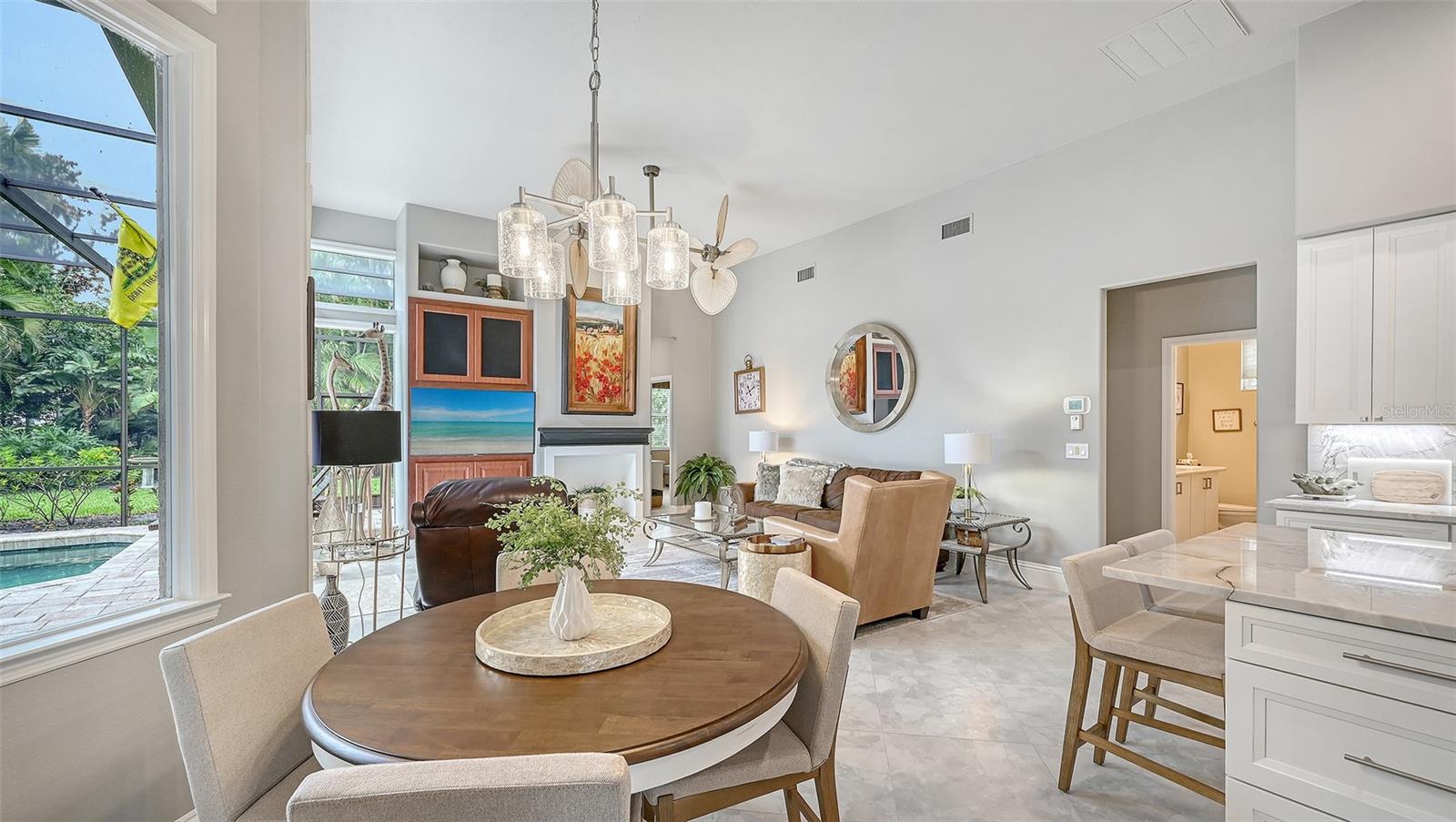 6682 Saint James Xing Property Photo 14