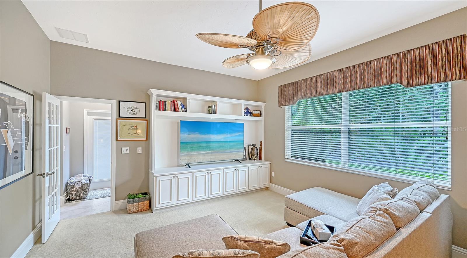 6682 Saint James Xing Property Photo 37