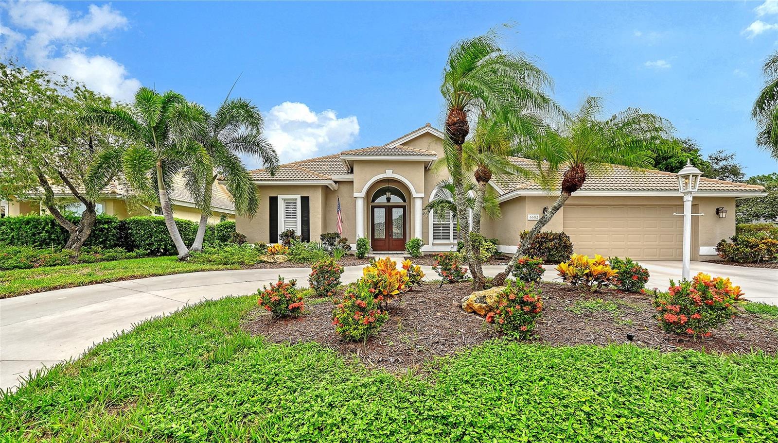 6682 Saint James Xing Property Photo 49