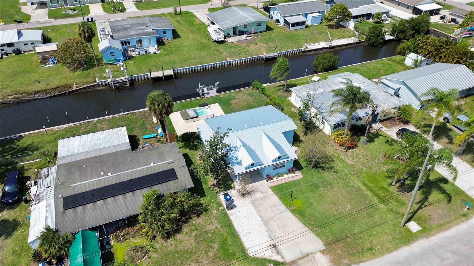 607 Manatee Ave Property Photo 40