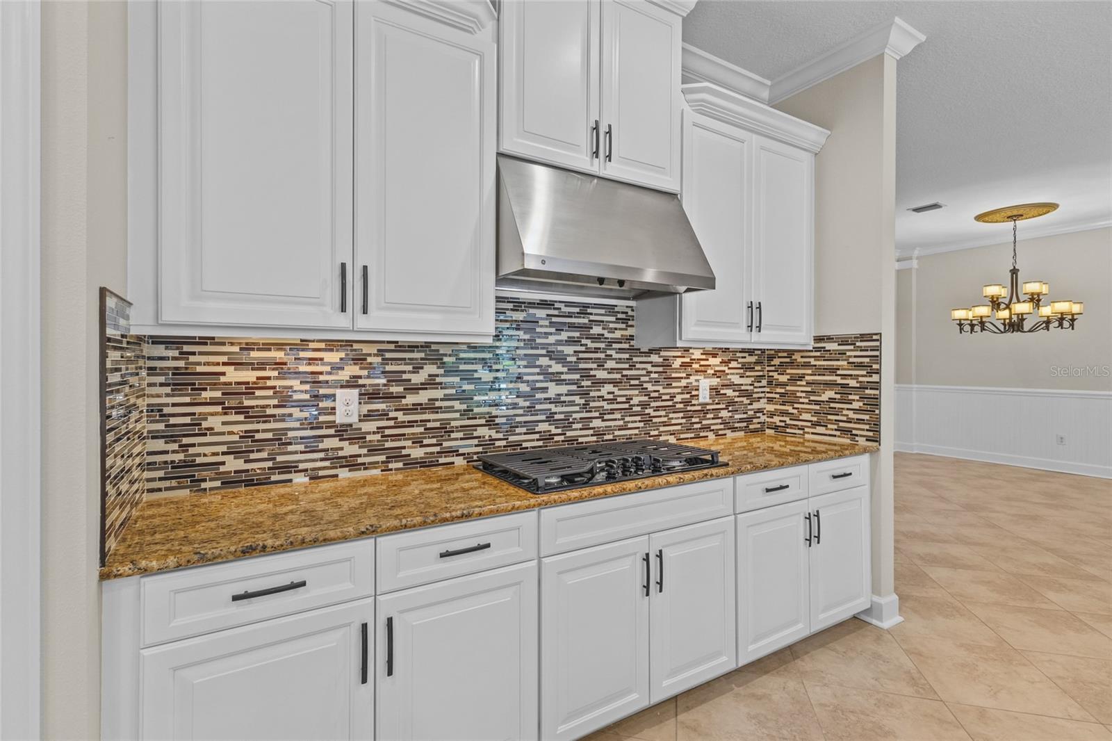9913 Wicker Park Pl Property Photo 15