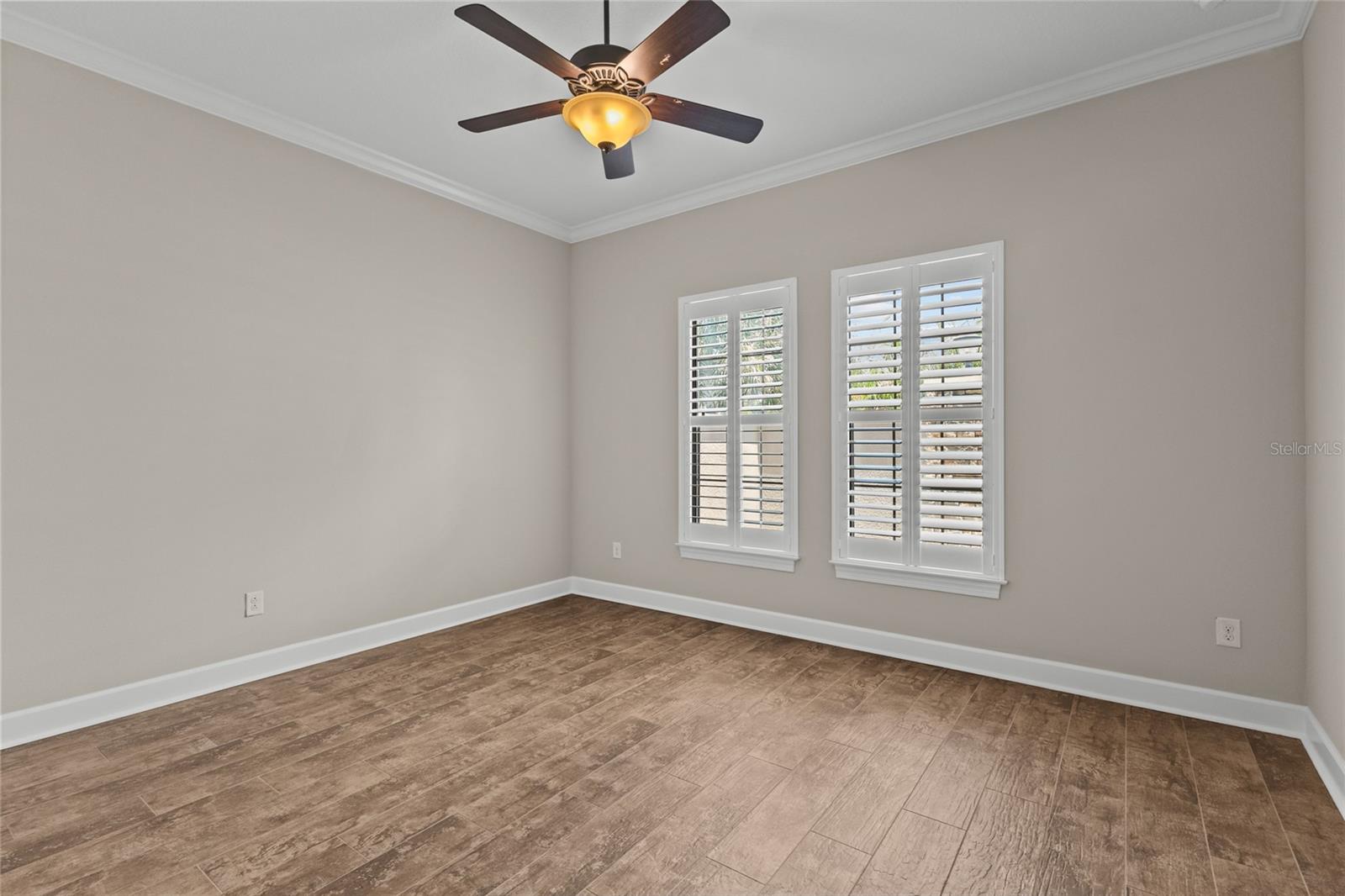 9913 Wicker Park Pl Property Photo 26