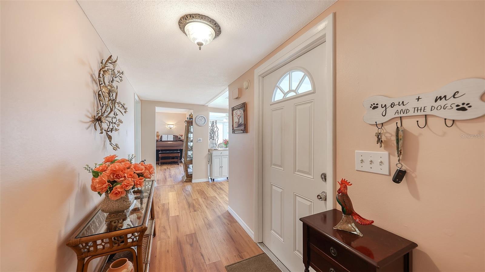 2623 Riverbluff Pkwy #v144 Property Photo 5