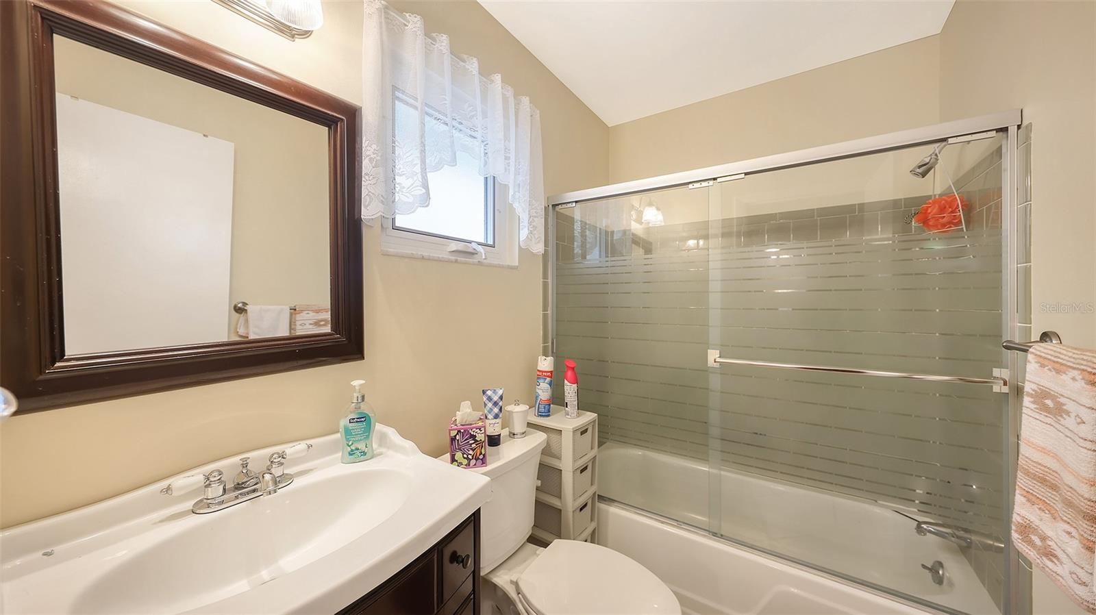 2623 Riverbluff Pkwy #v144 Property Photo 22