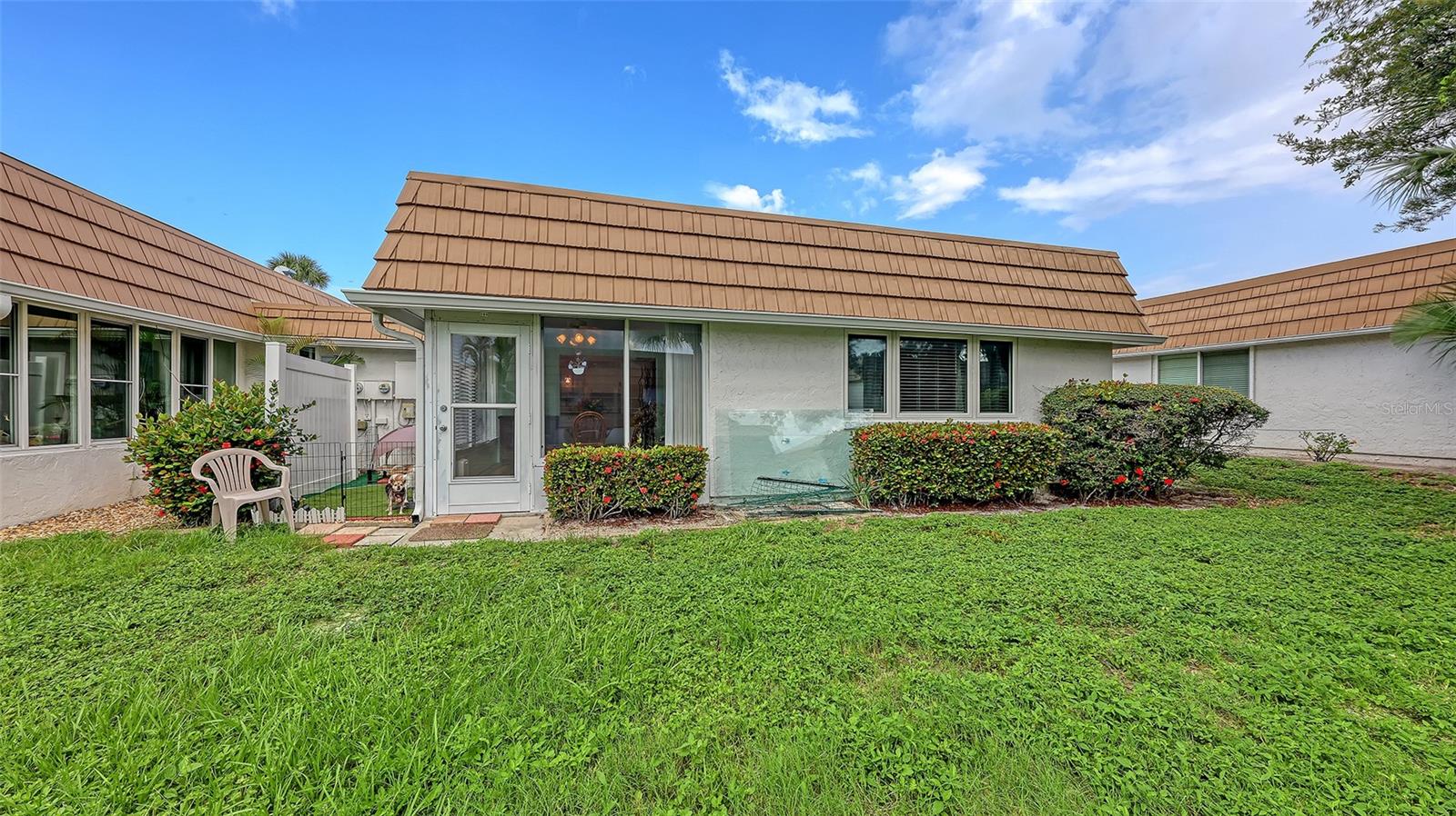 2623 Riverbluff Pkwy #v144 Property Photo 23