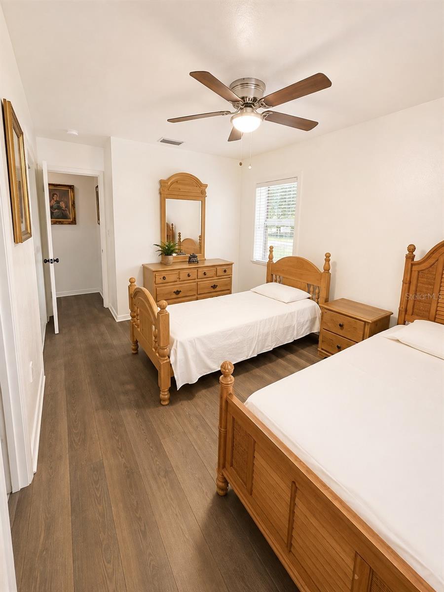 1221 Sw Skates St Property Photo 19