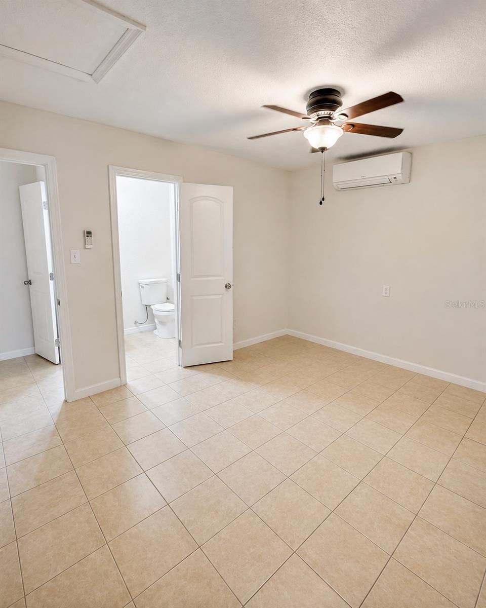 1221 Sw Skates St Property Photo 34