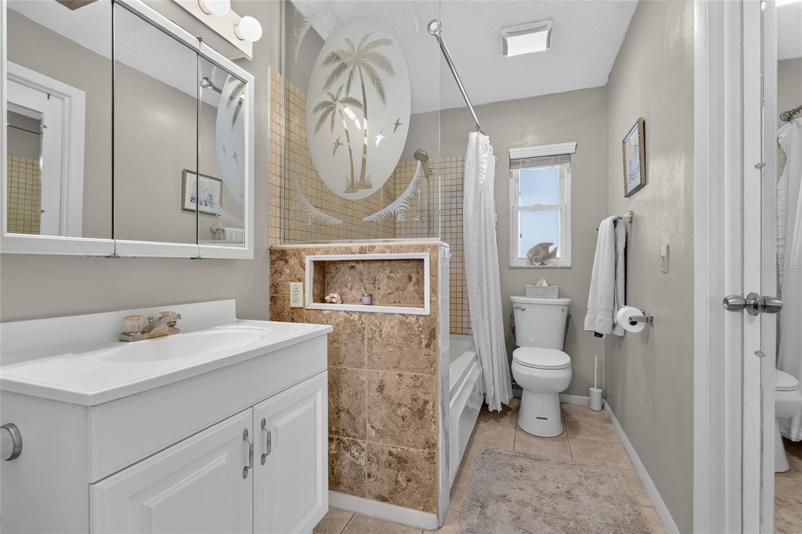 4215 Pandora Rd Property Photo 14