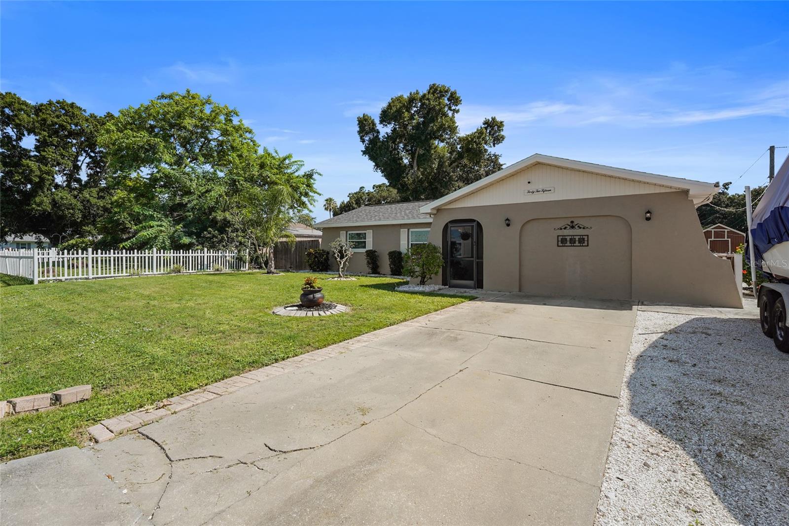 4215 Pandora Rd Property Photo 46
