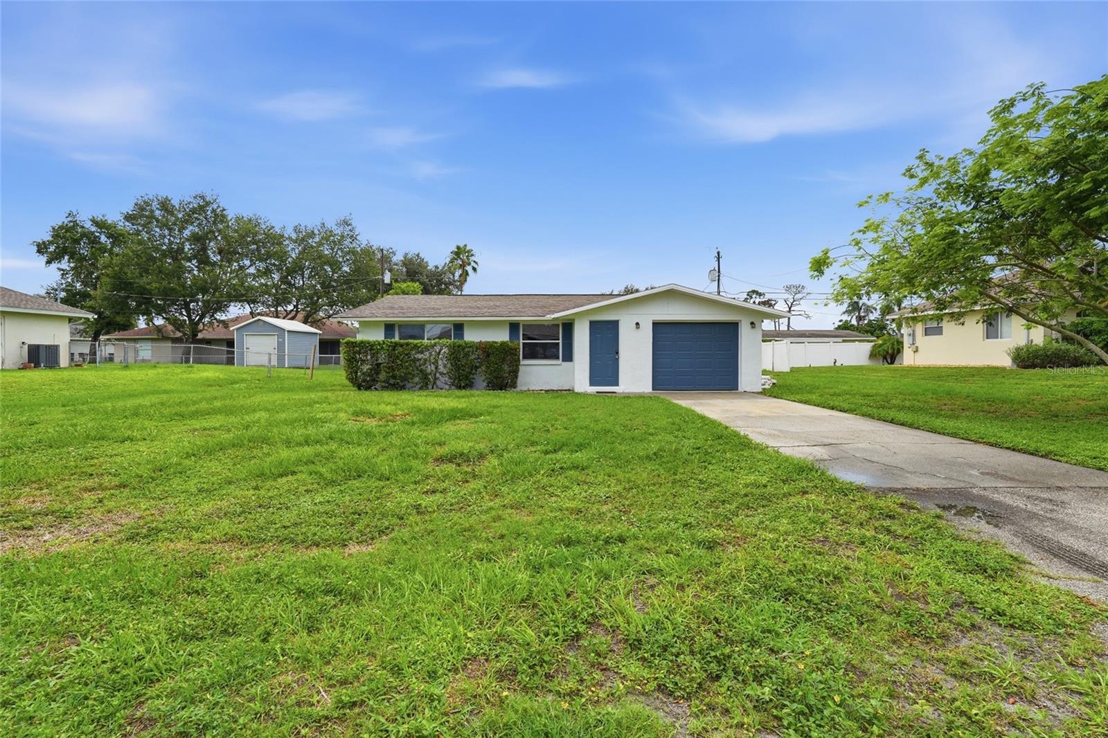 935 Everest Rd Property Photo 11