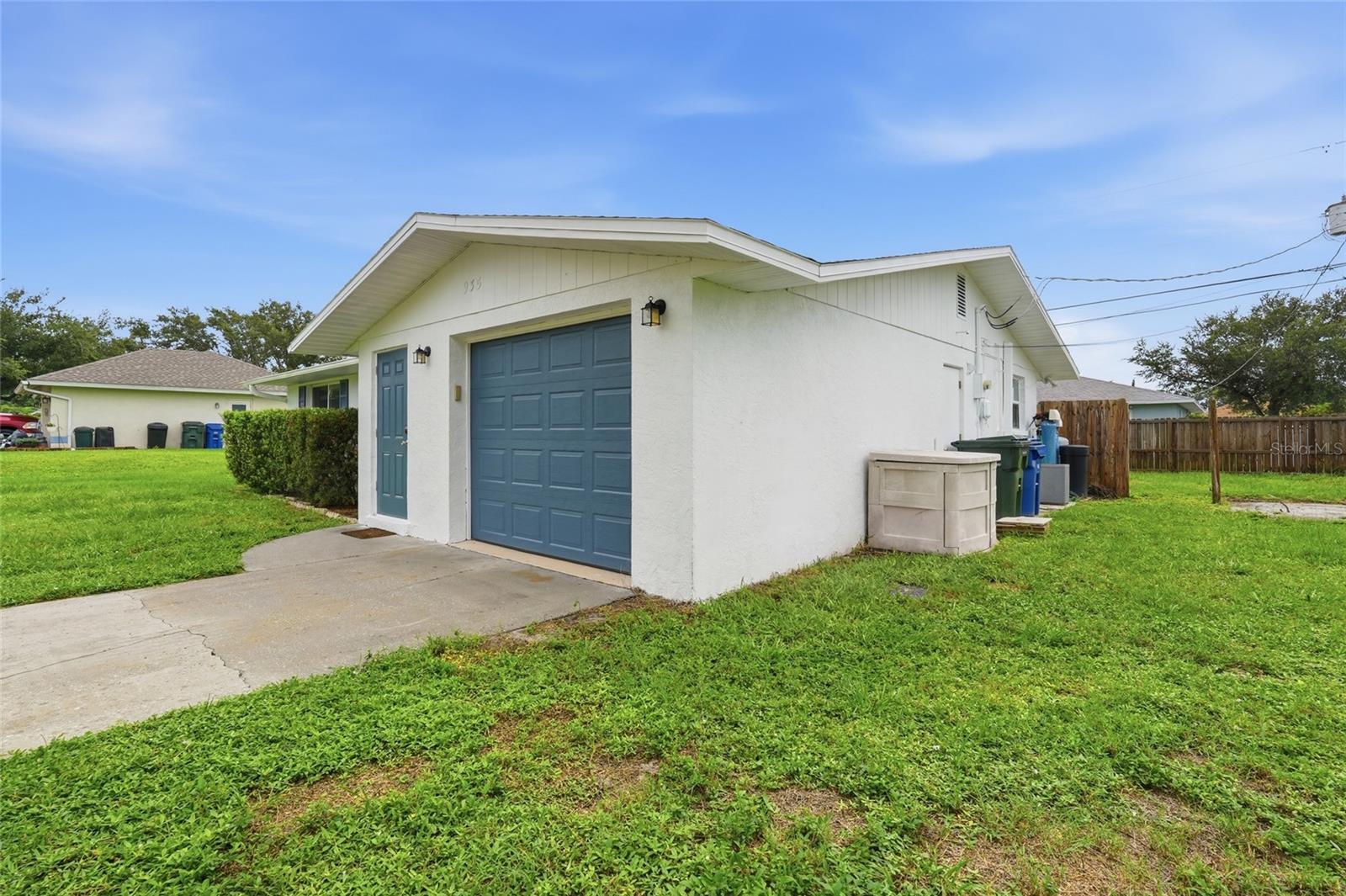 935 Everest Rd Property Photo 49