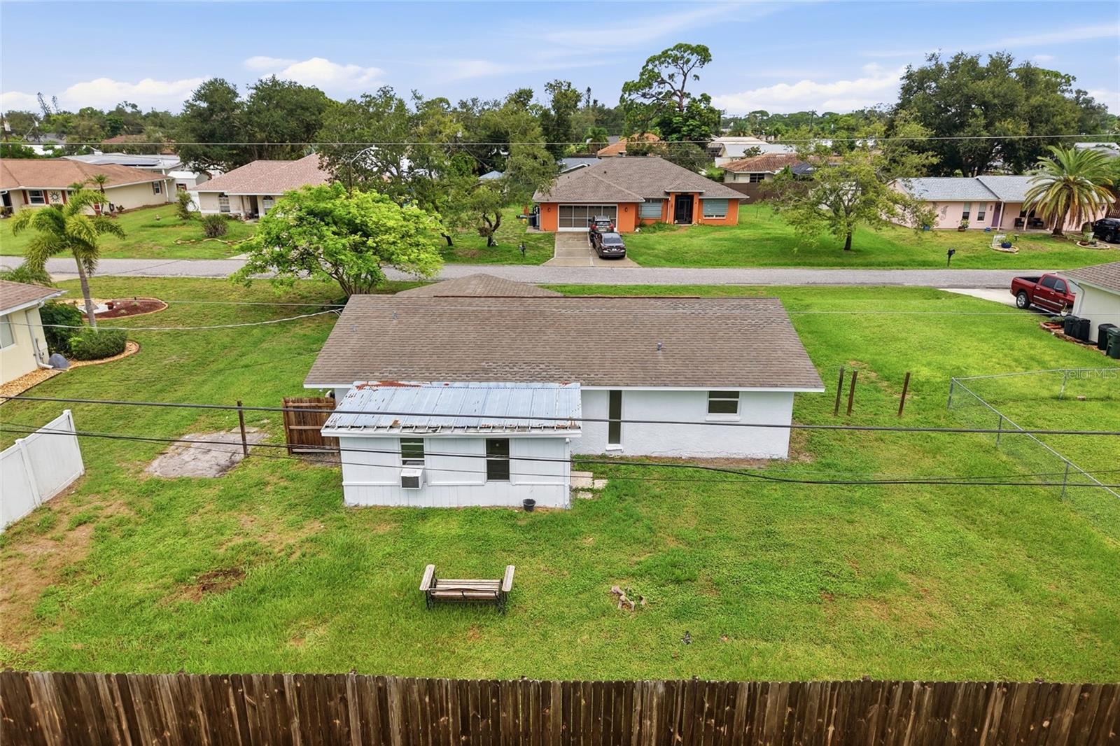 935 Everest Rd Property Photo 50