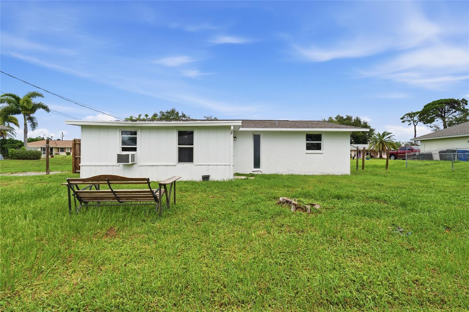 935 Everest Rd Property Photo 54