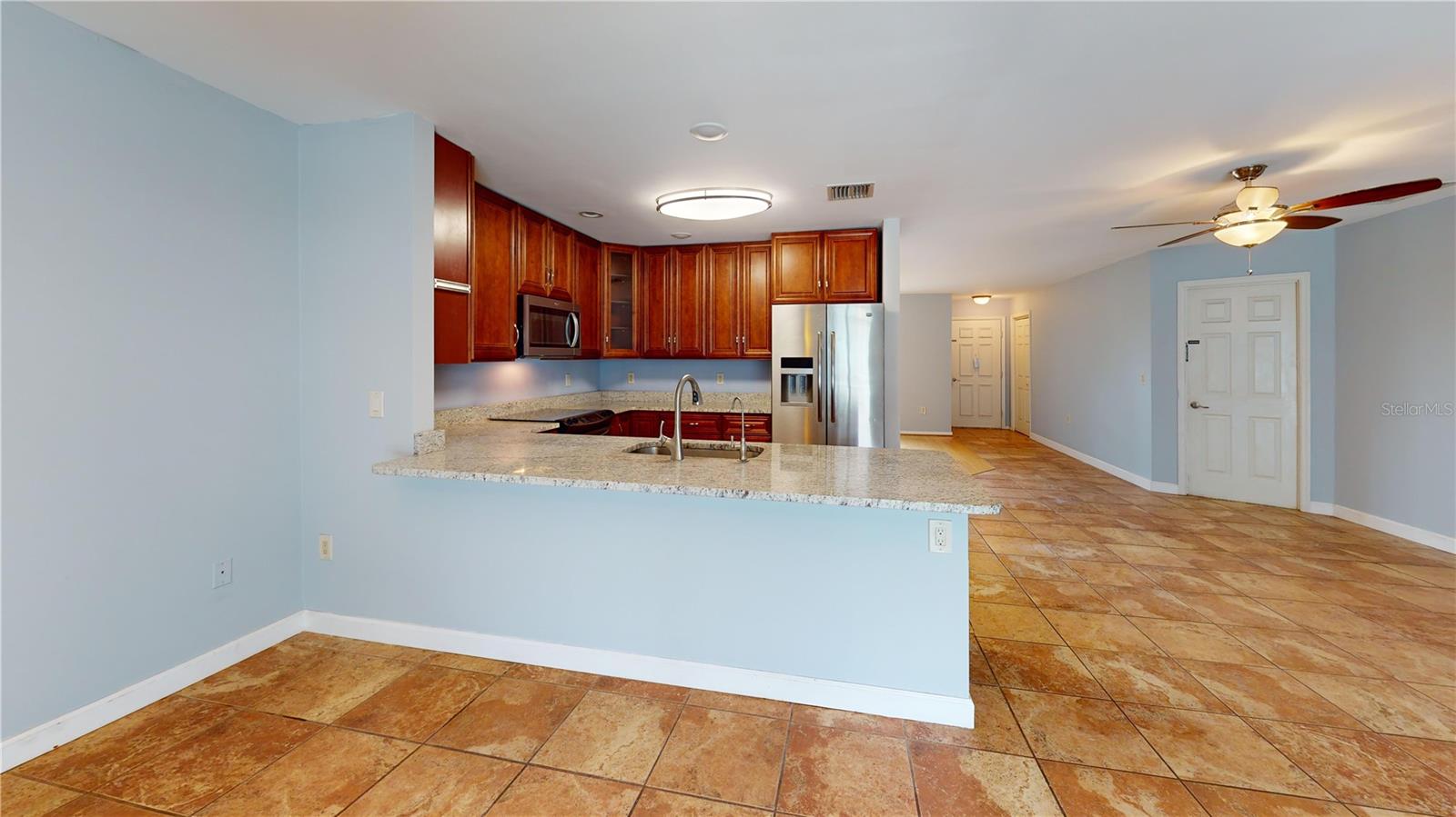 147 Hourglass Dr Property Photo 8