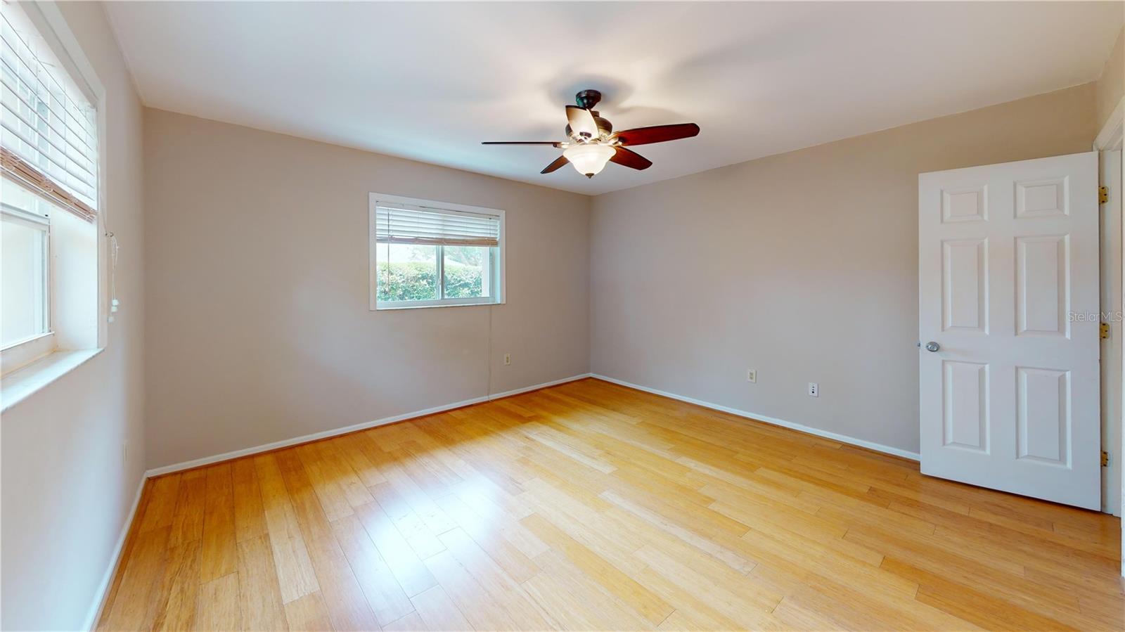 147 Hourglass Dr Property Photo 14