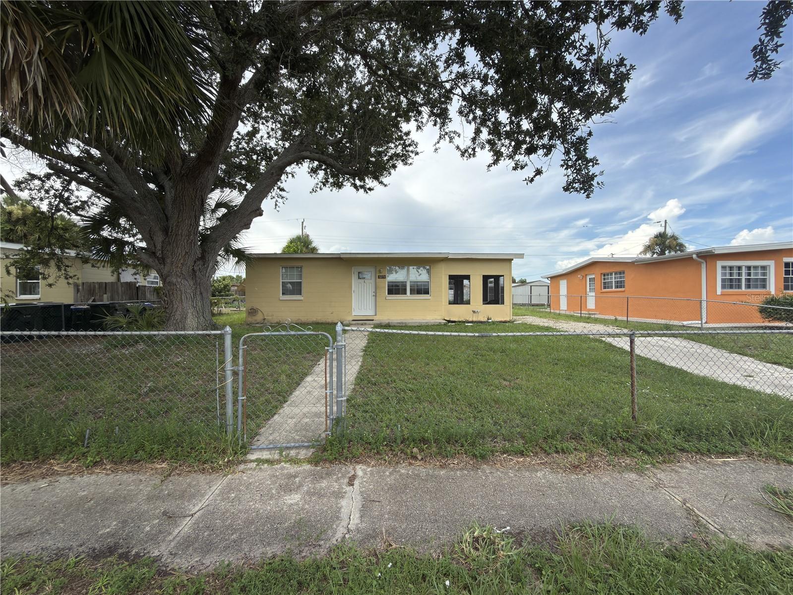 8274 Bumford Ave Property Photo 1