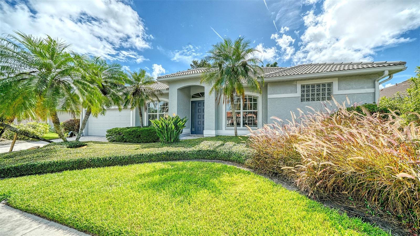 5325 Anthony Ln Property Photo 3