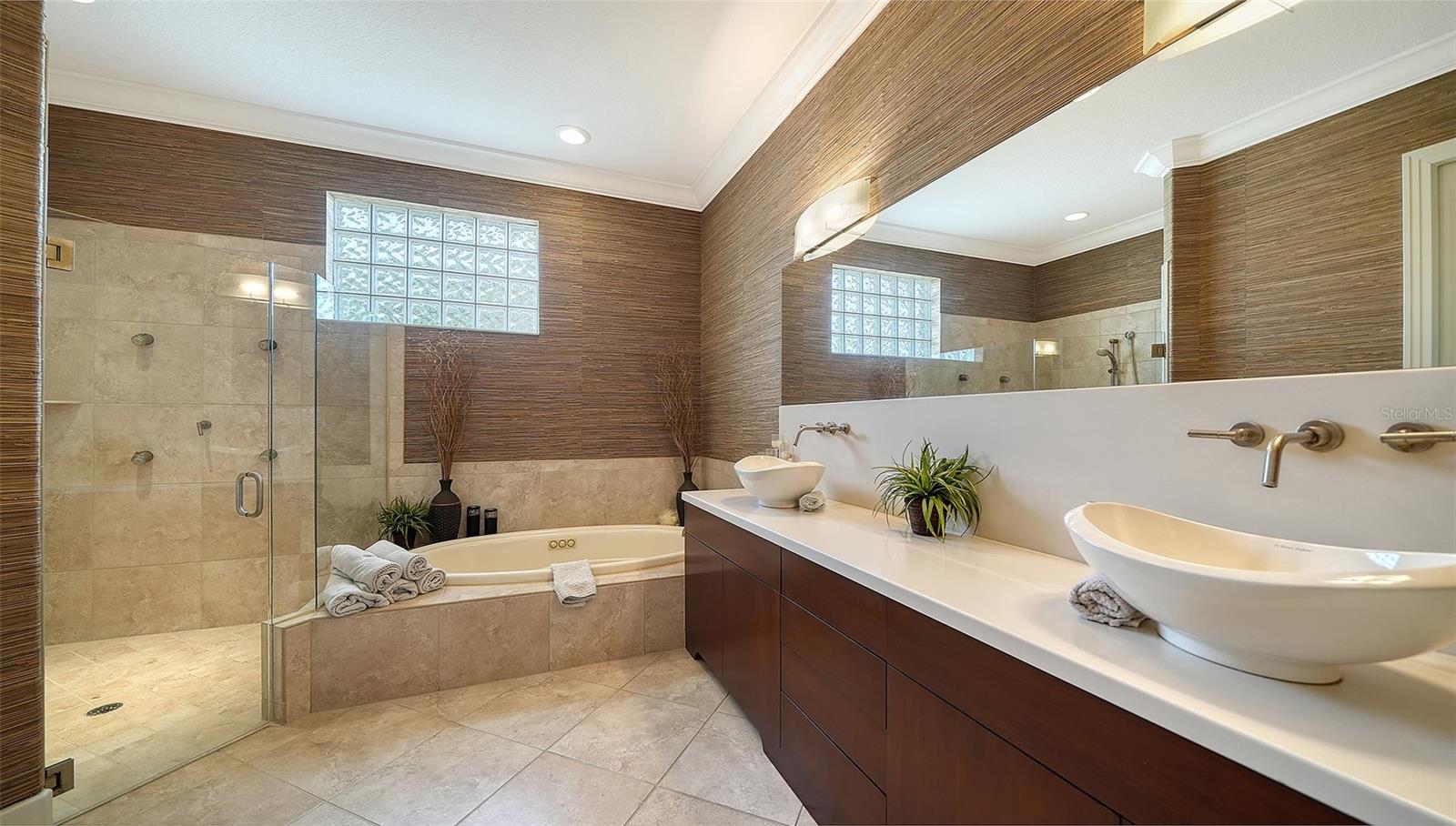 5325 Anthony Ln Property Photo 29
