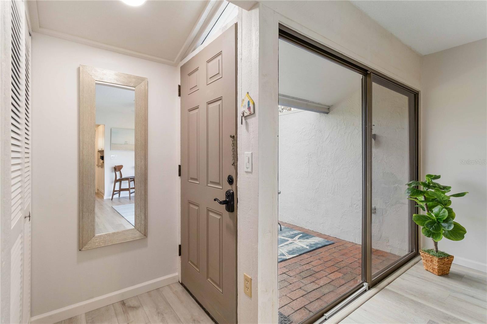 3505 Longmeadow #3 Property Photo 5