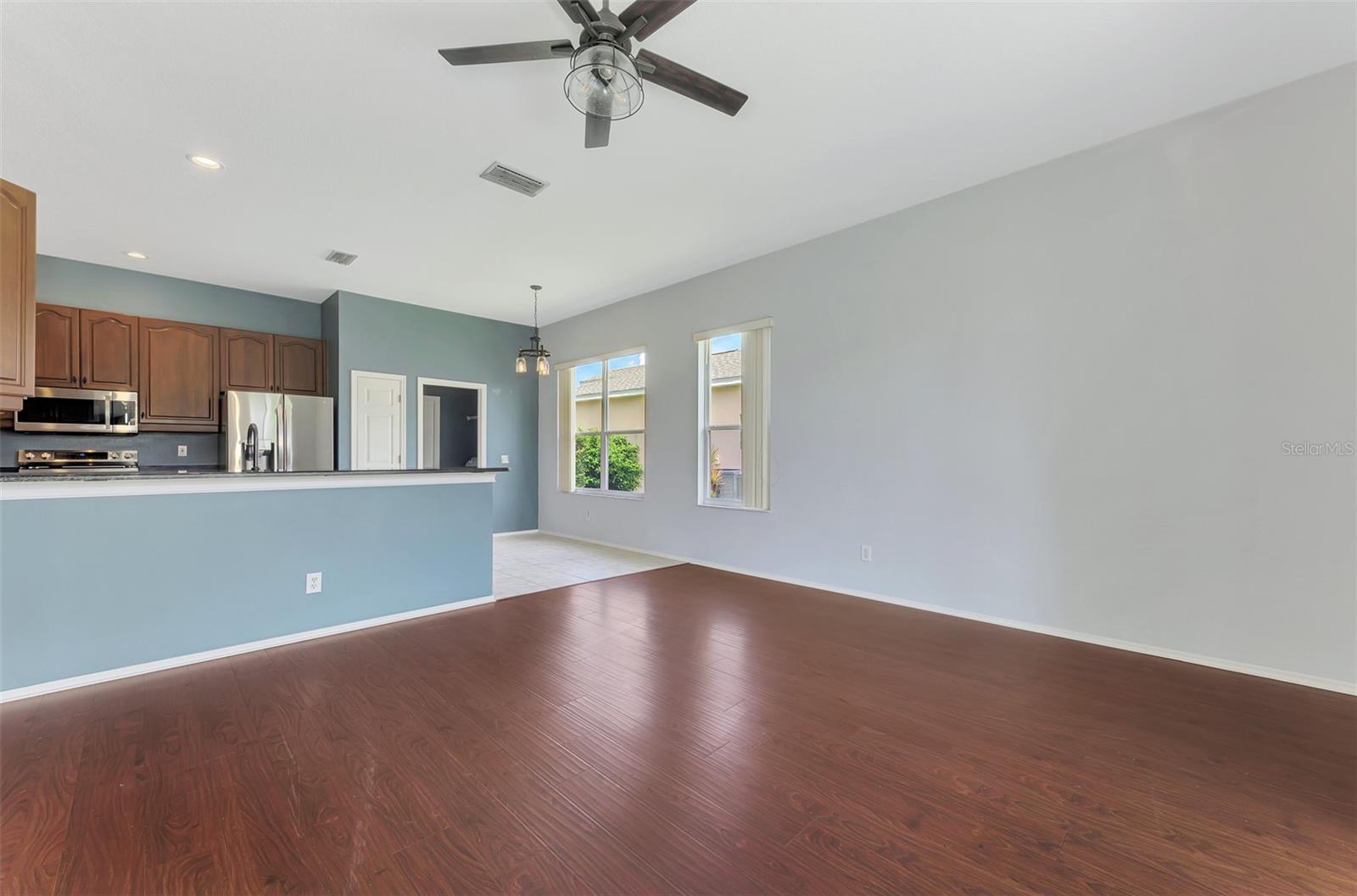 6339 Sturbridge Ct Property Photo 25