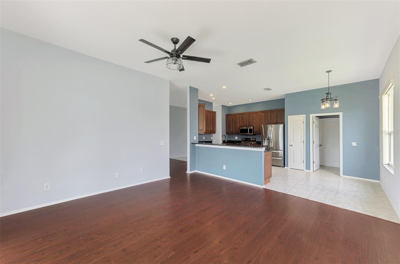 6339 Sturbridge Ct Property Photo 27