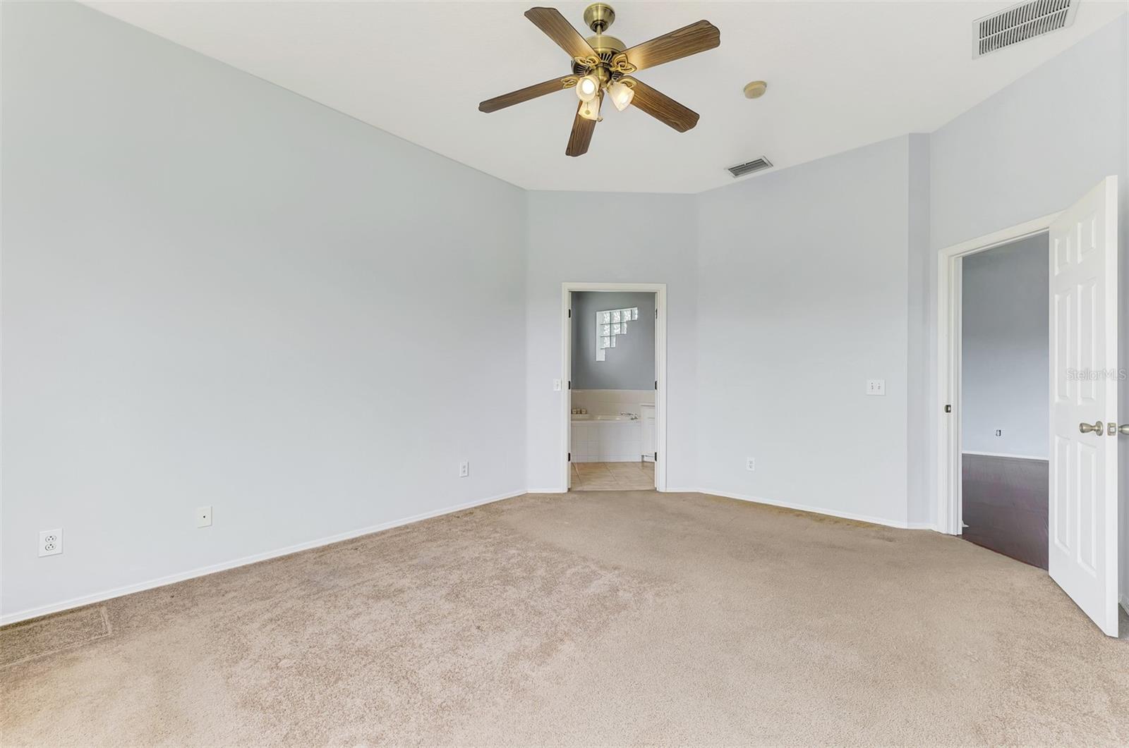 6339 Sturbridge Ct Property Photo 43