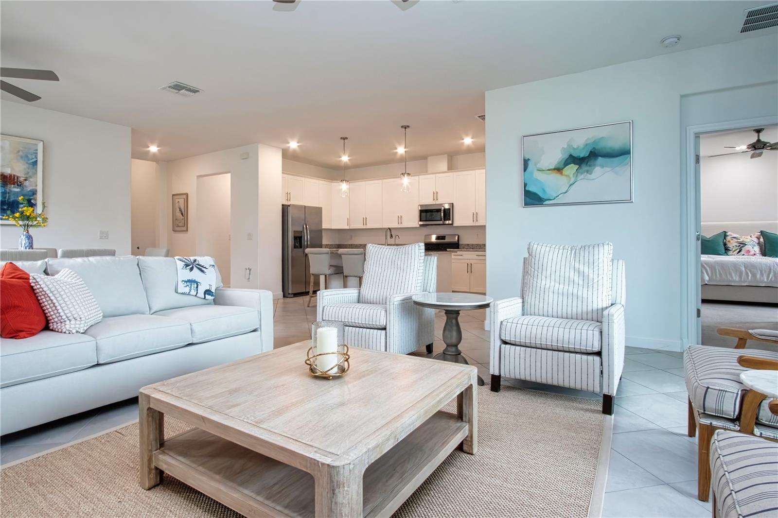 5160 Coral Reef Way Property Photo 10