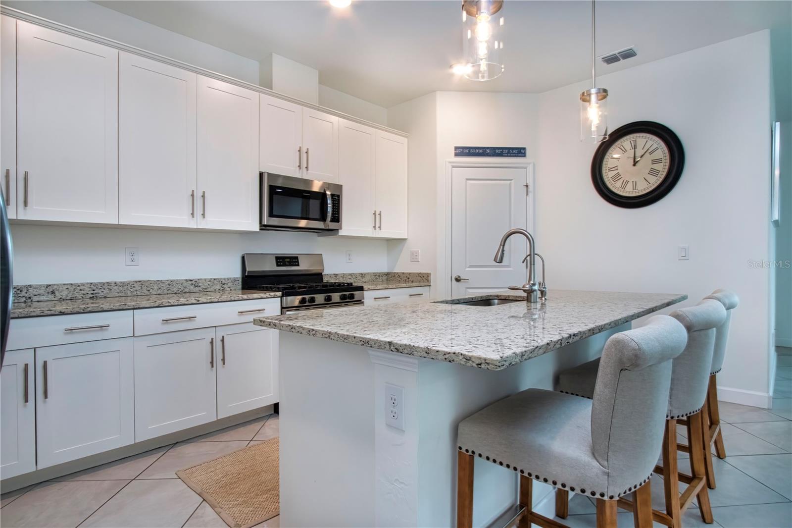 5160 Coral Reef Way Property Photo 17