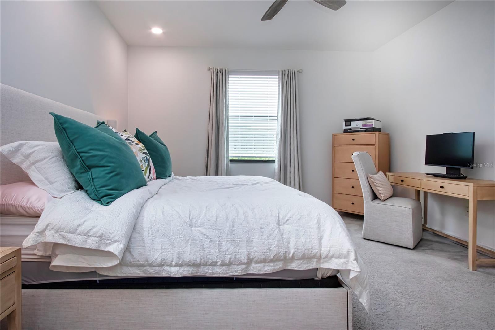 5160 Coral Reef Way Property Photo 26