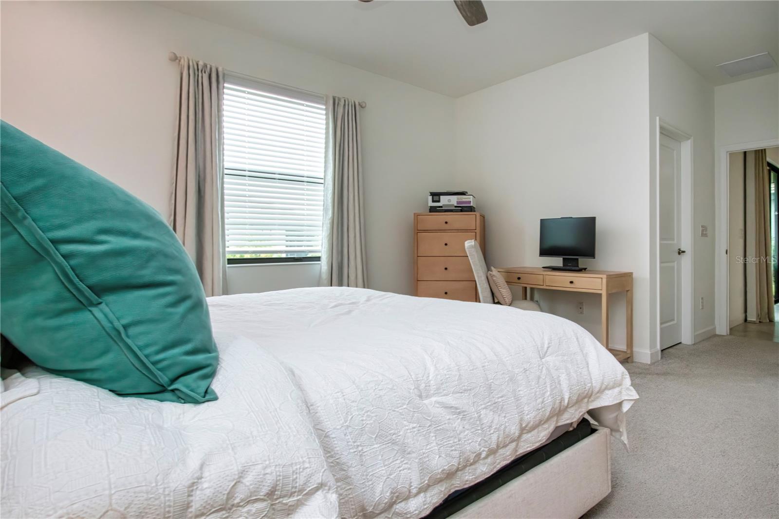 5160 Coral Reef Way Property Photo 27