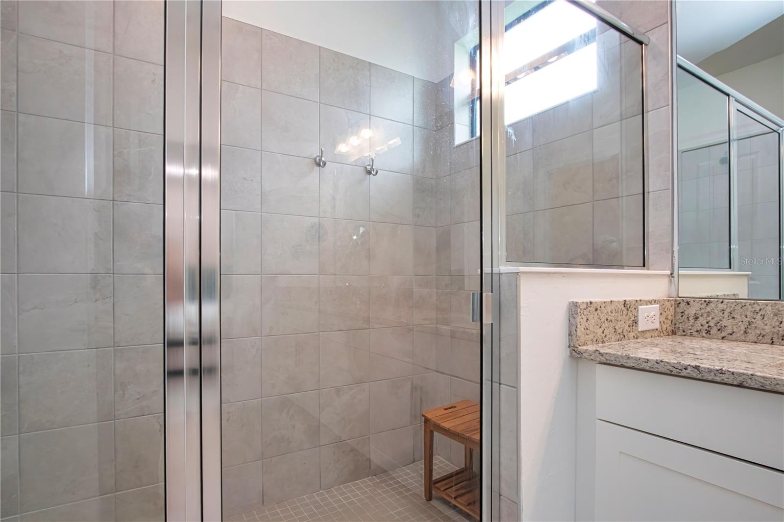 5160 Coral Reef Way Property Photo 29