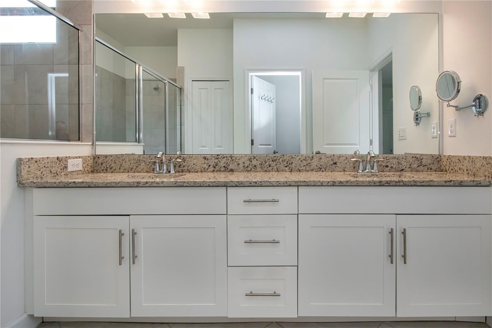 5160 Coral Reef Way Property Photo 30