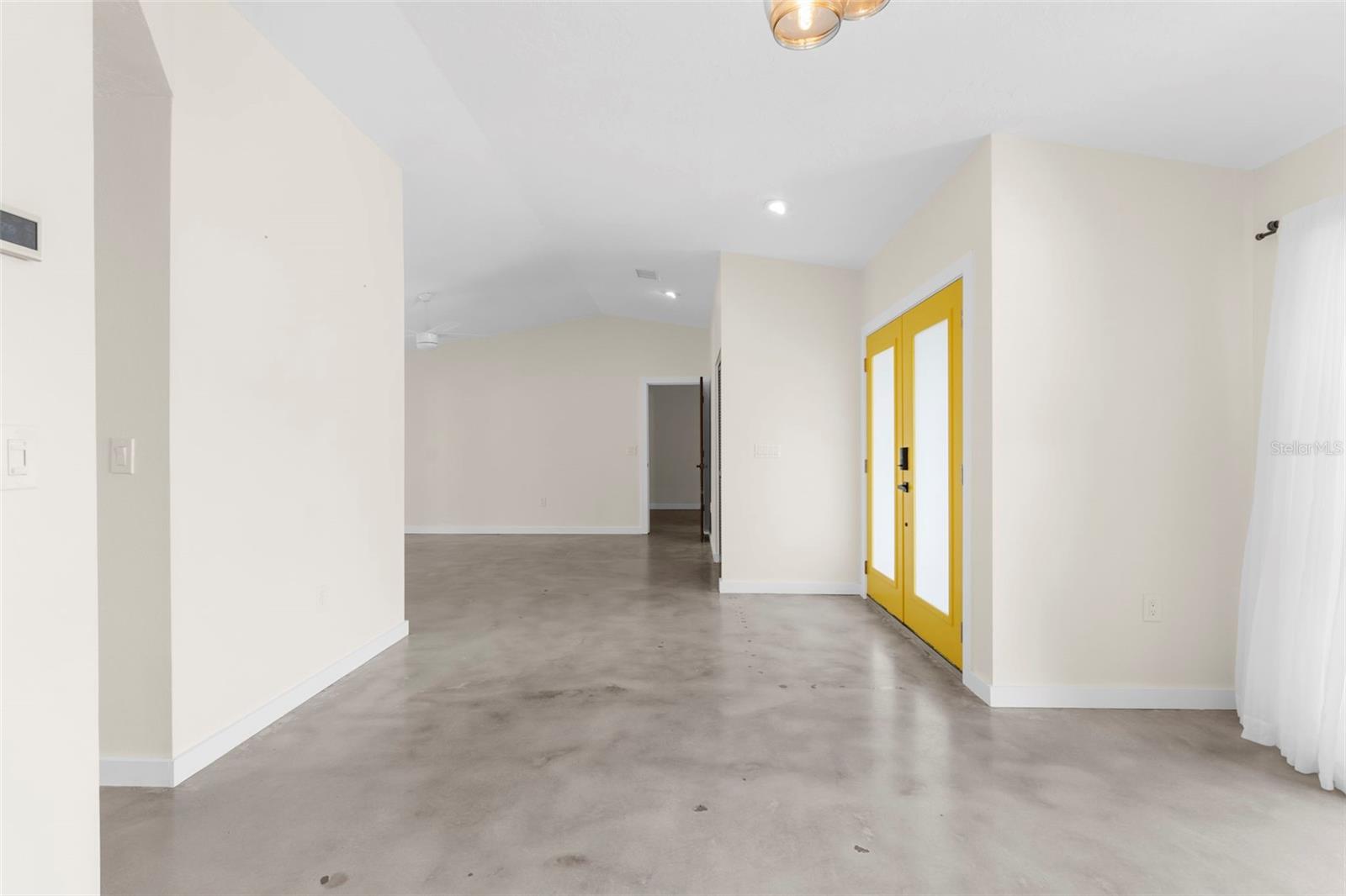4250 Marlowe Dr Property Photo 10