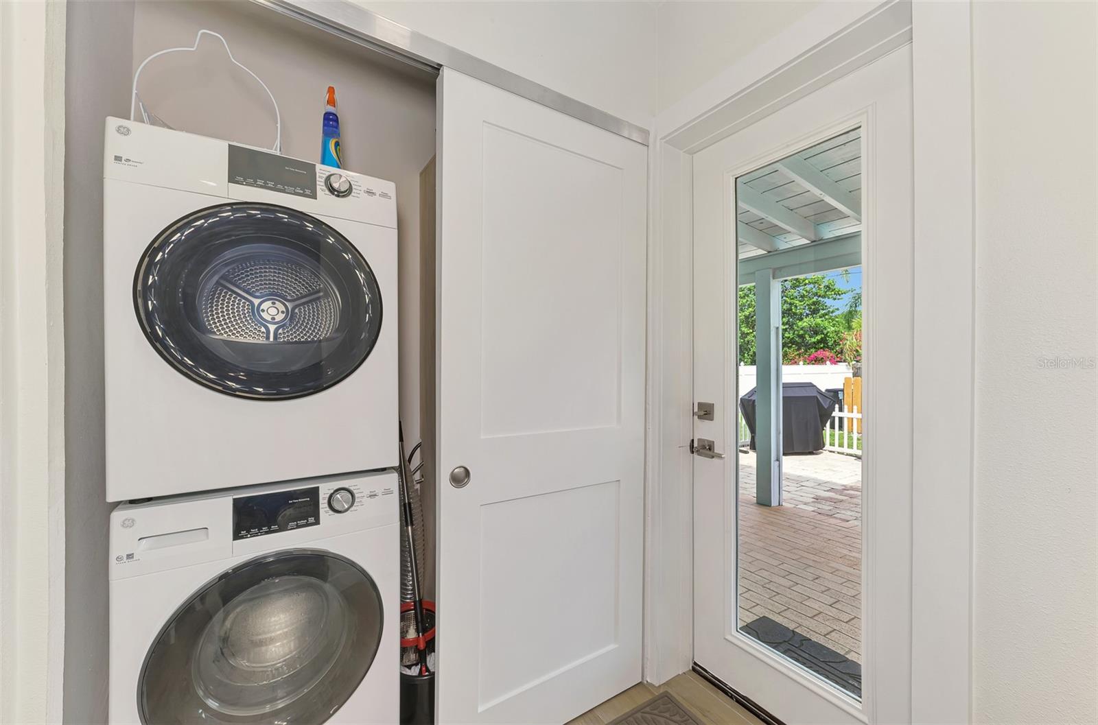 1731 Redwood St Property Photo 22
