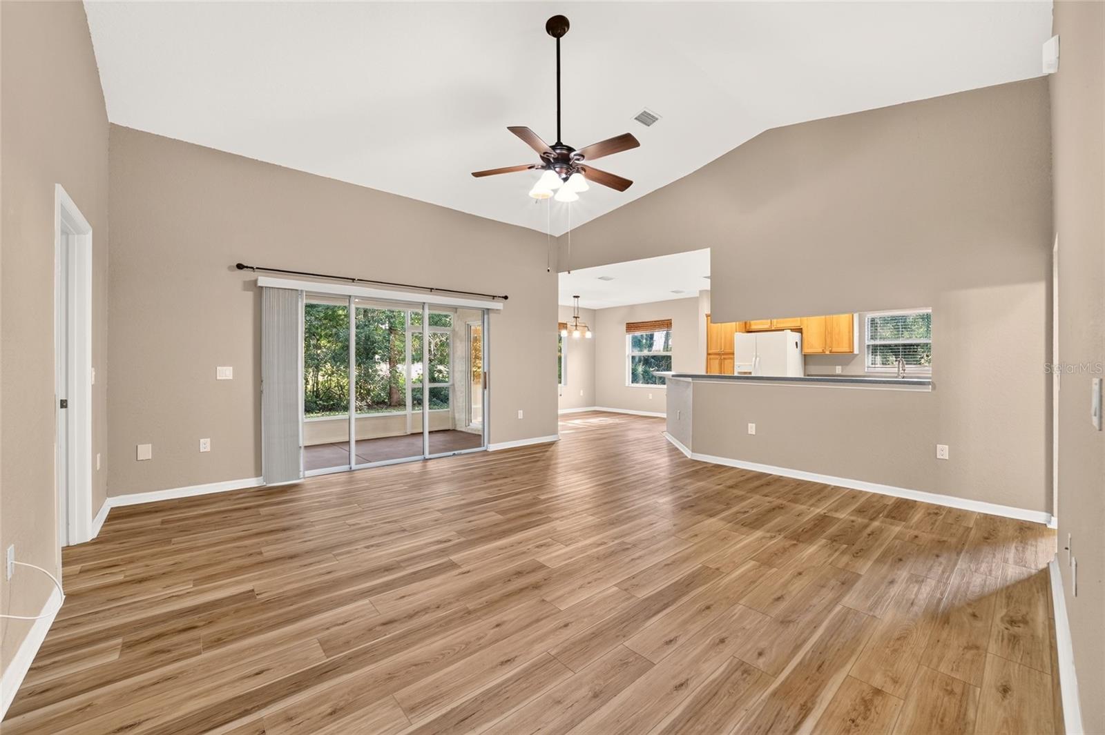 19369 Sw 100th Loop Property Photo 4