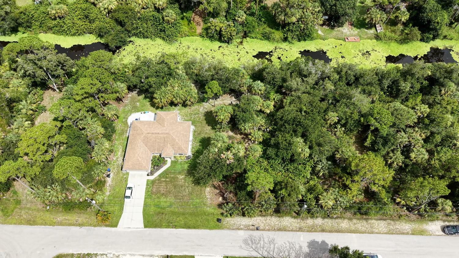 Henderson Ln Property Photo 11