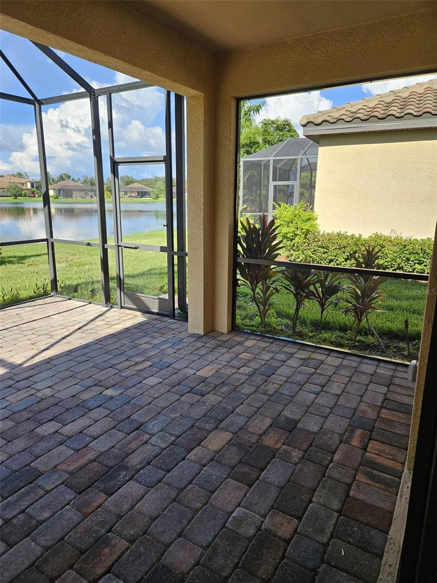12324 Canavese Ln Property Photo 6
