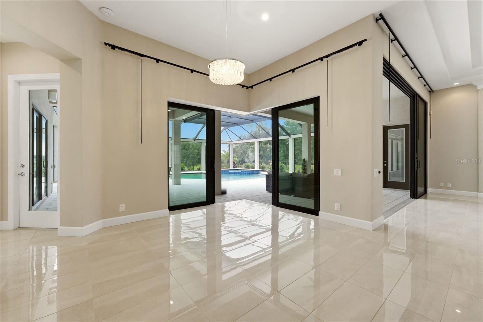 10741 Osprey Landing Way Property Photo 17