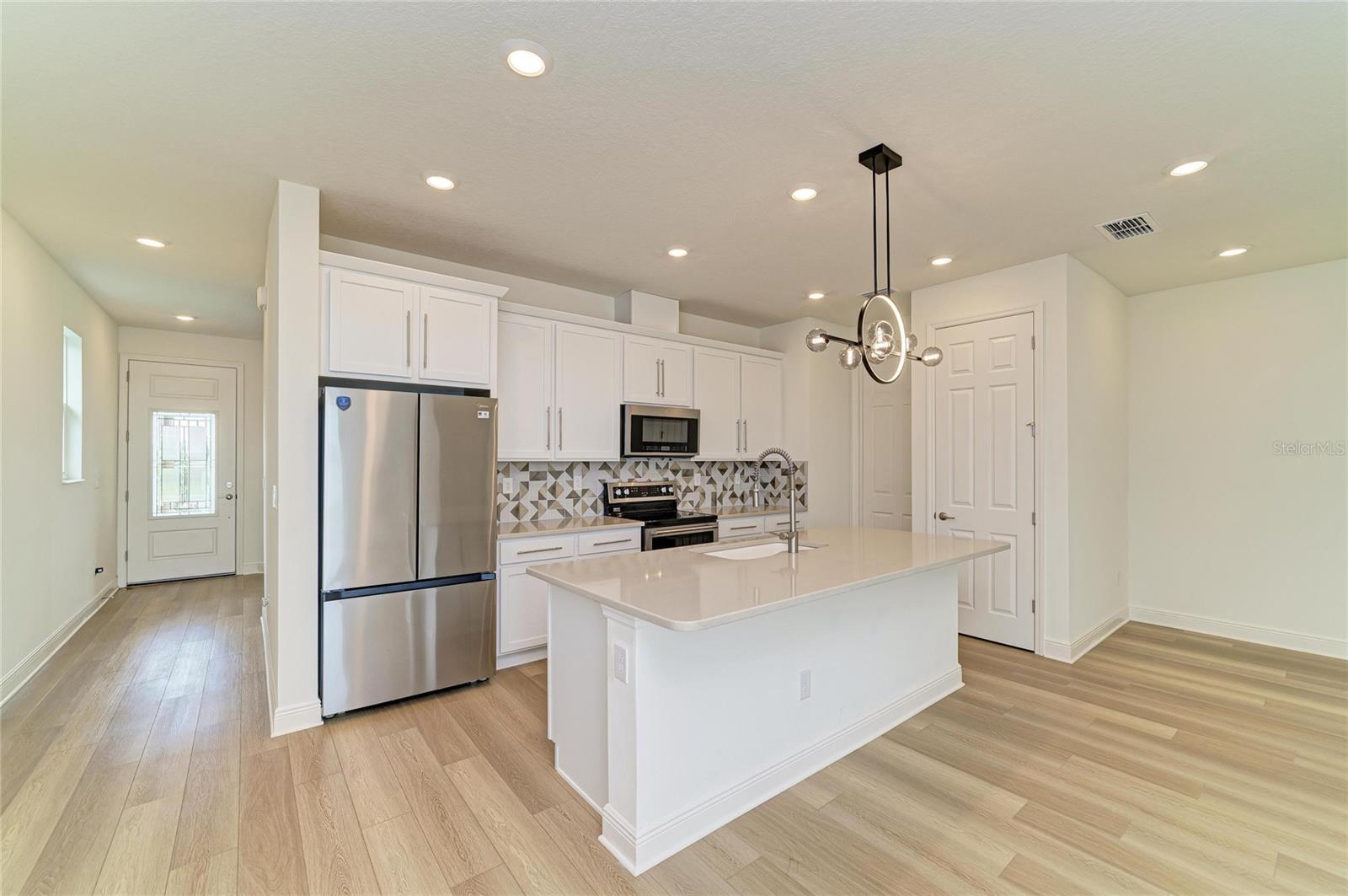 10455 Wet Marsh Cv Property Photo 4