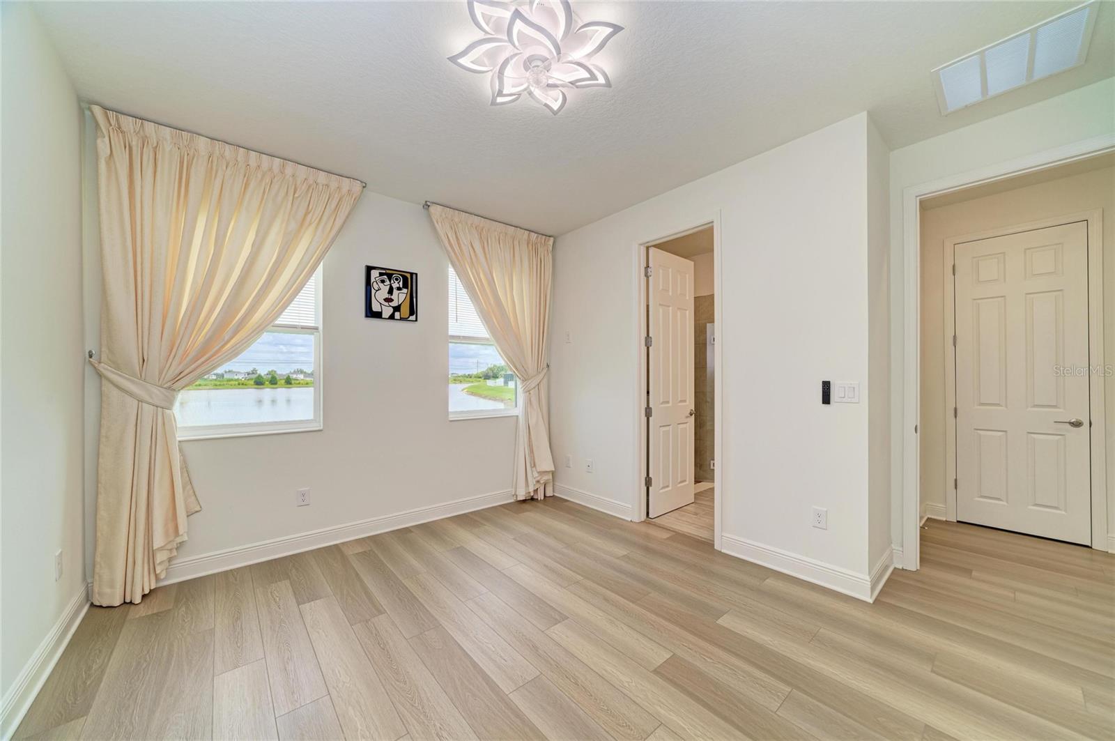 10455 Wet Marsh Cv Property Photo 17