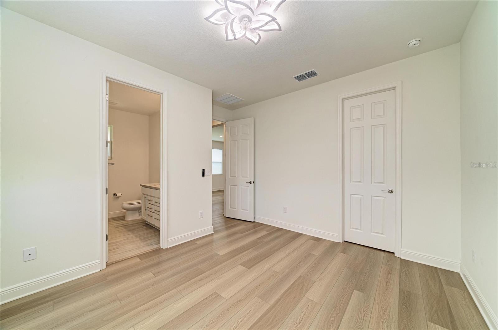 10455 Wet Marsh Cv Property Photo 18