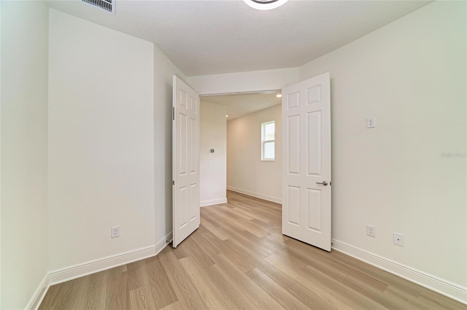 10455 Wet Marsh Cv Property Photo 25
